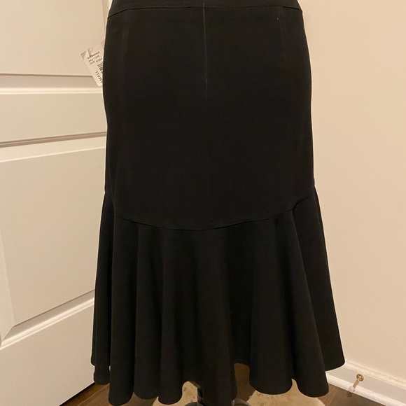 Aqua black skirt with flounced back hem. Size S - Picture 3 of 5